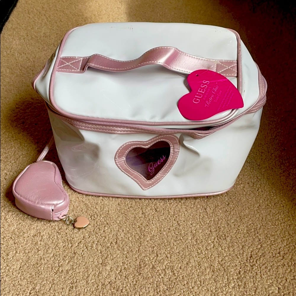 Guess train case